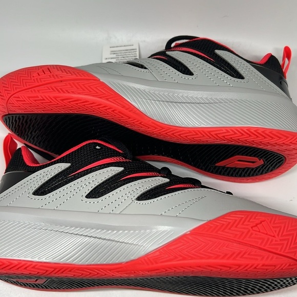 Adidas Dame Certified 3 J Basketball Shoes Youth Size 6 Gray/Black/Red) - Picture 8 of 14